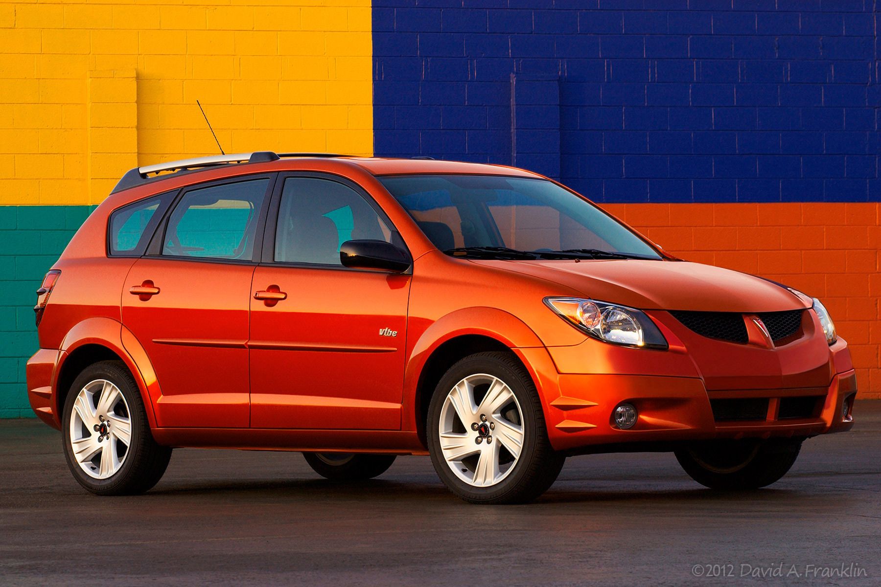 PontiacVibe_Orange_F34_ParkingLot-MulticolorWall