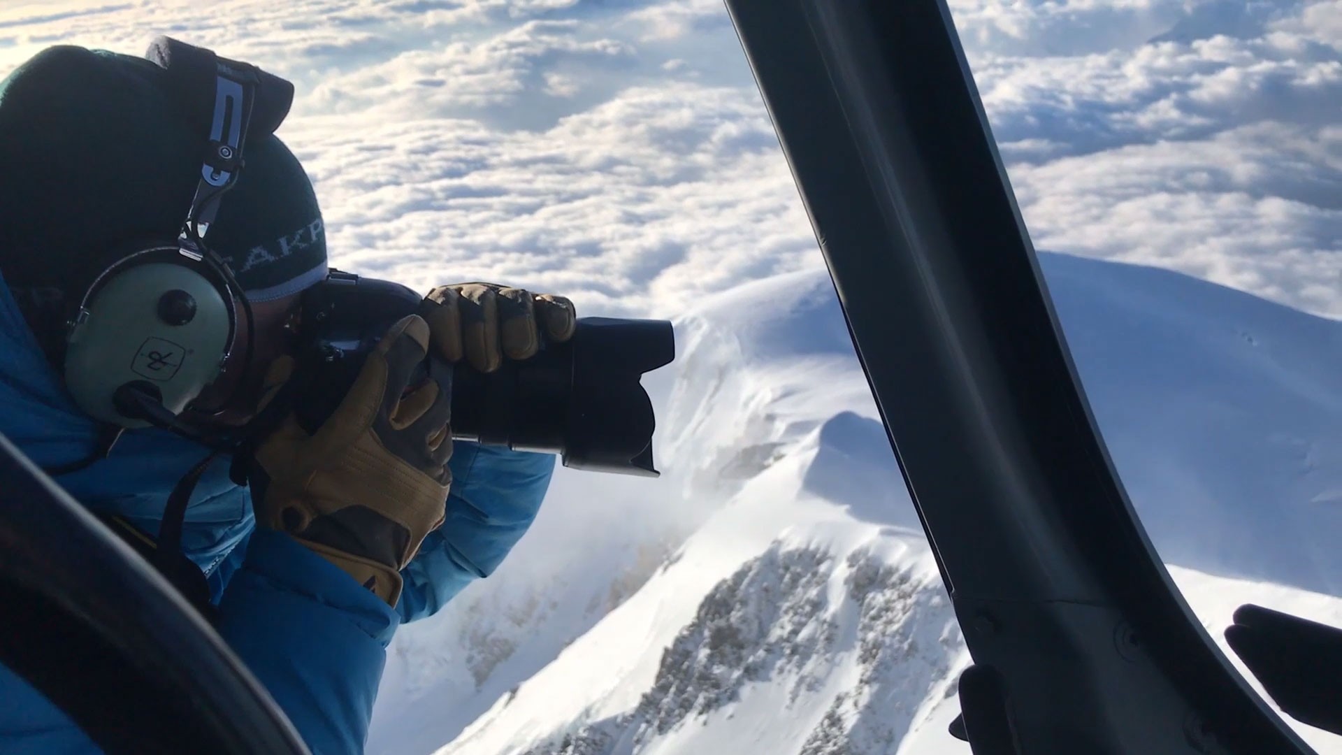 Shooting hivernal dans le massif du Mont Blanc shoot-helico