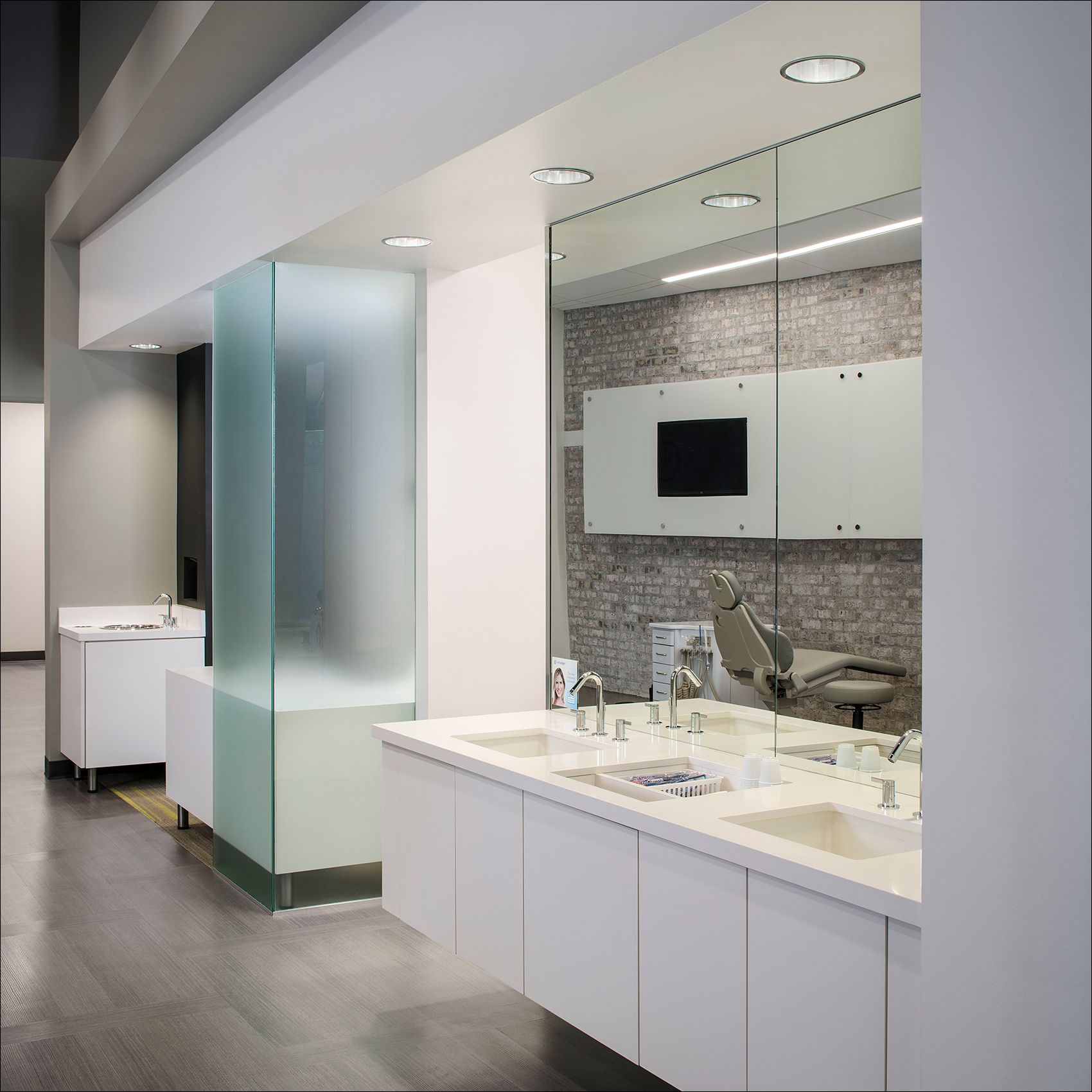 OrangeCountyDentalOffice_JoeArchitect_ColoradoInteriorDesign.jpg