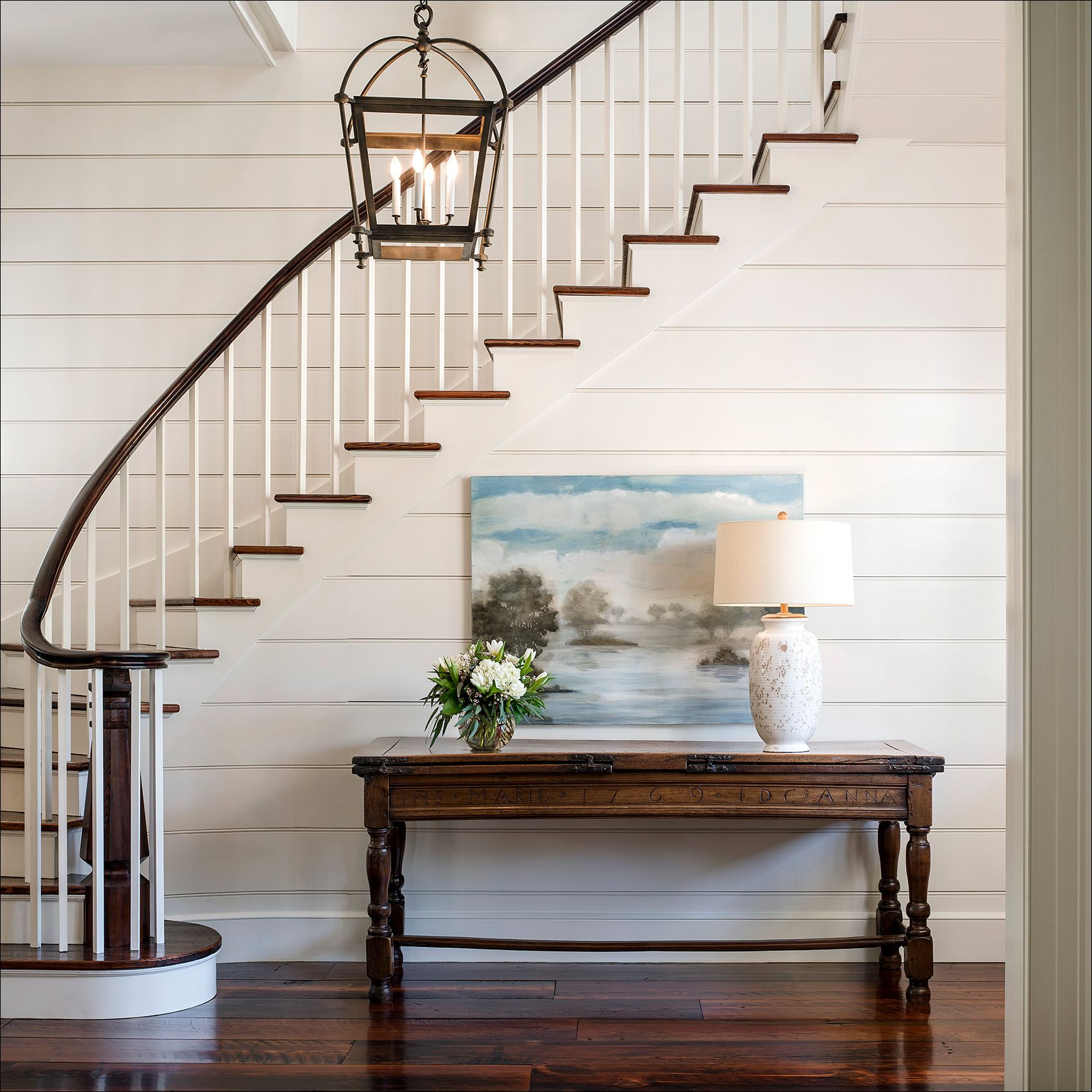 KevinHarris_Architect_AIA_SouthernLiving_Shiplap_Foyer.jpg