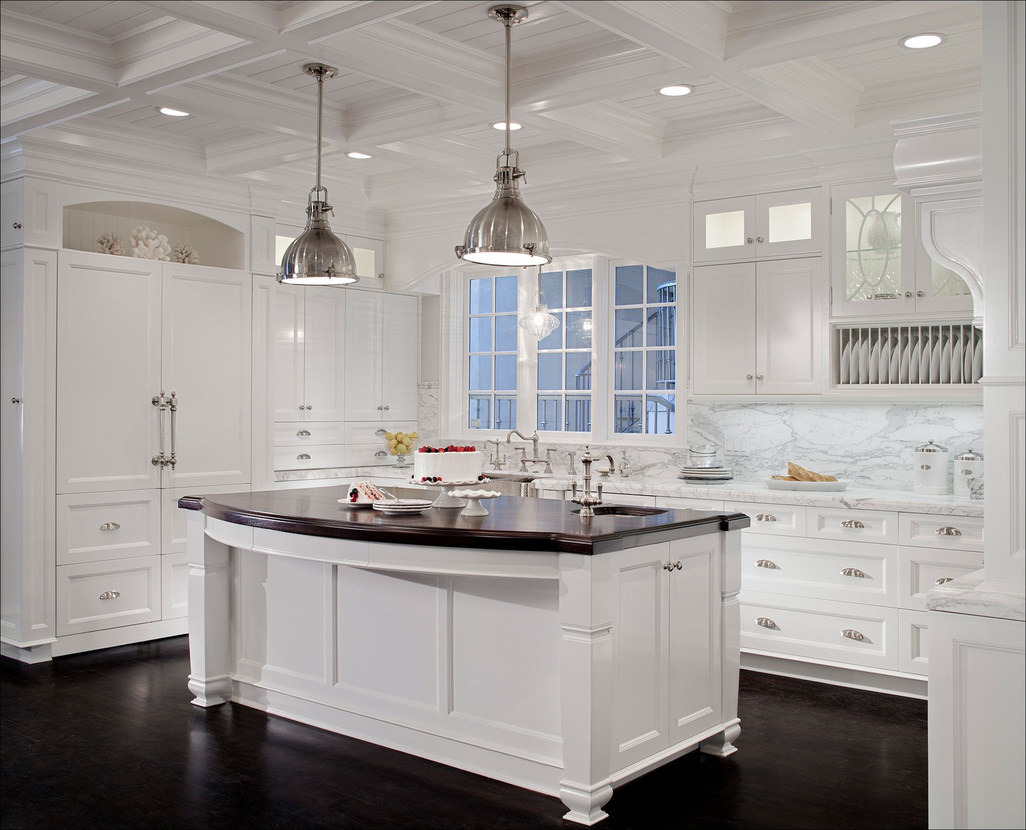 ModelDesign_ManhattanBeach_WhiteKitchen_Photography.jpg