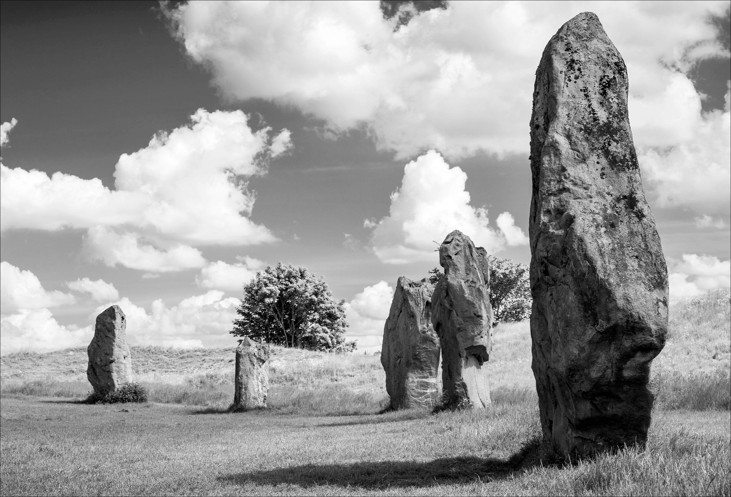 Avebury_Neolithic_StoneCircles.jpg