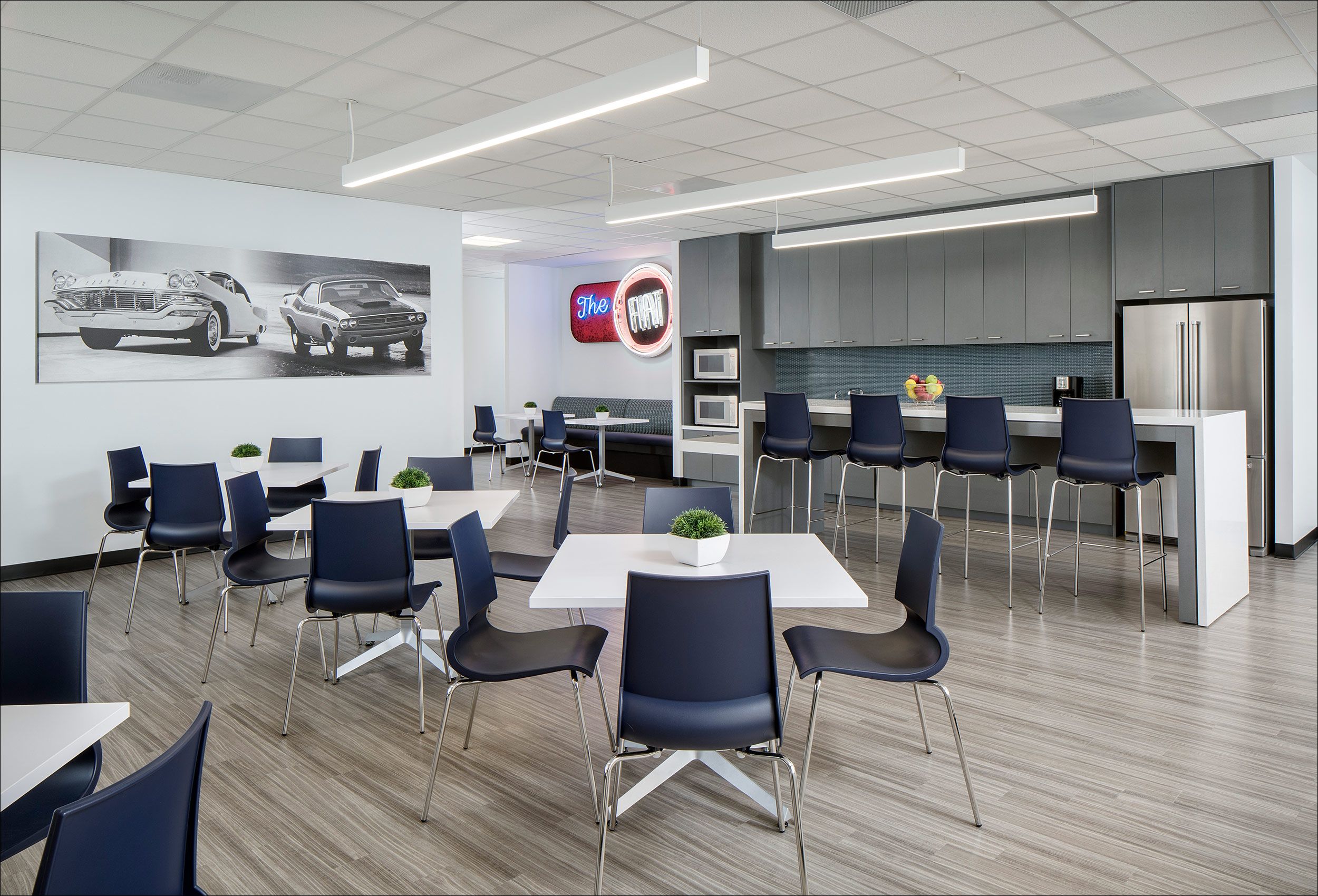 WareMalcomb_Chrysler_Irvine_California_InteriorPhotography.jpg