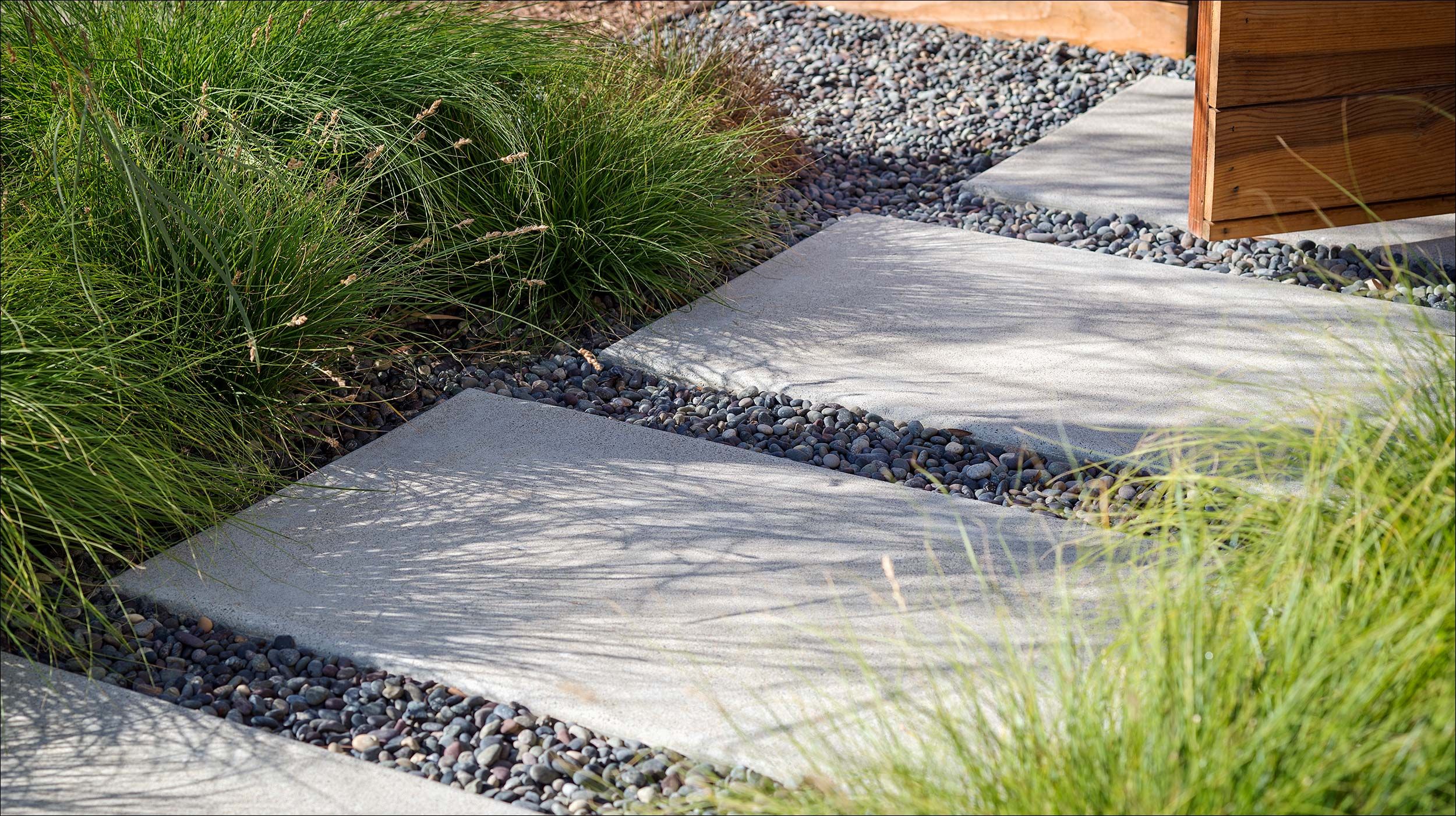 LandscapeArchitecturePhotography_SanDiego_ConcreteStepPads.jpg