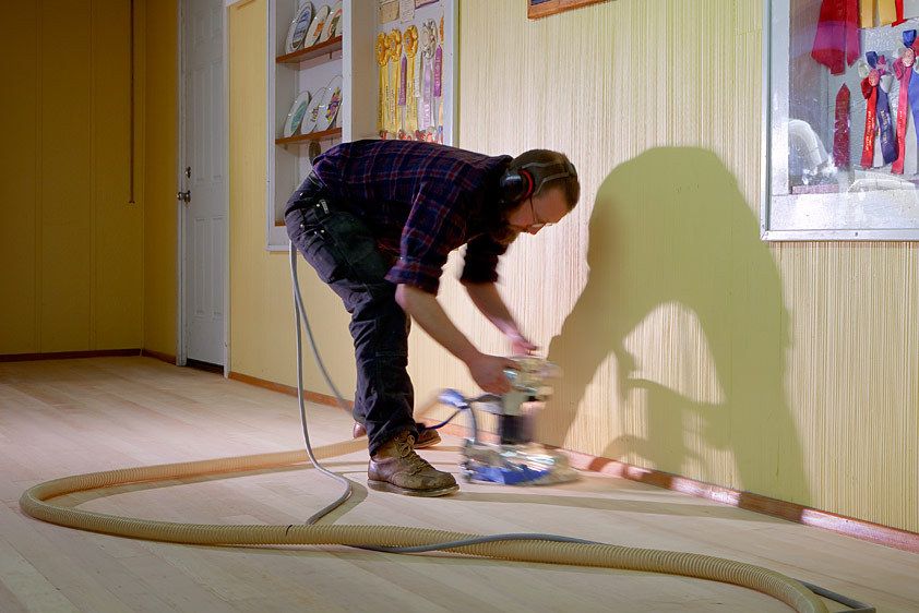 1grange_hall_20100309_09v2