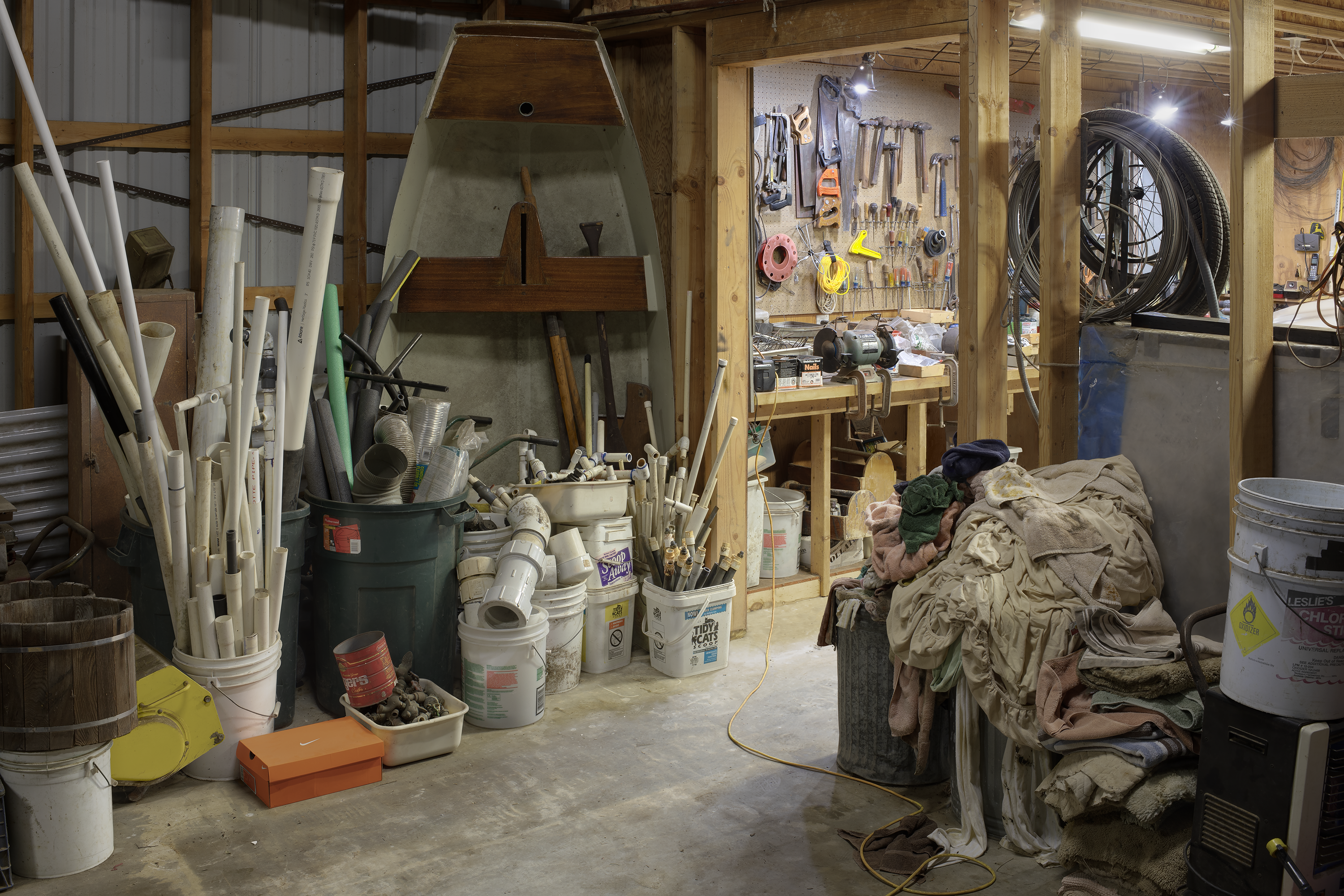 around the bend barn.png