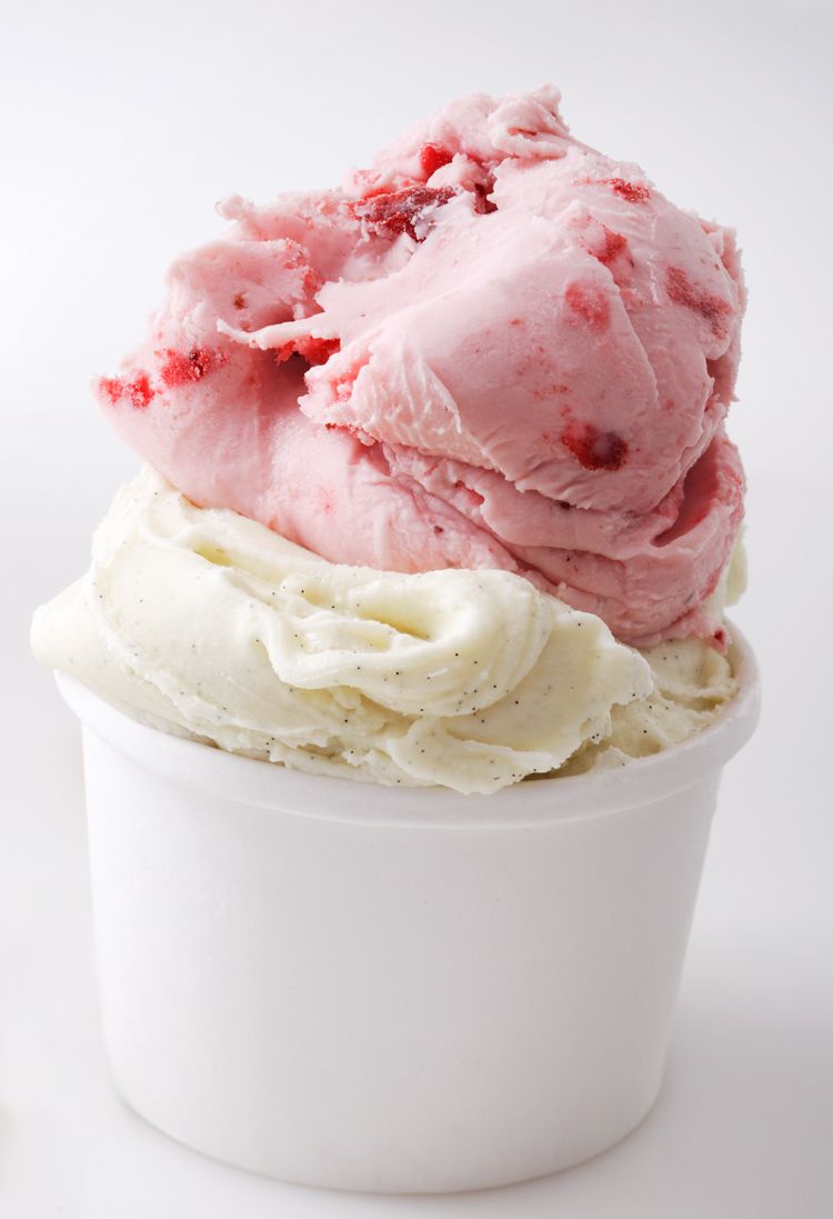 1strawberry_vanilla_gelato_c_037.jpg