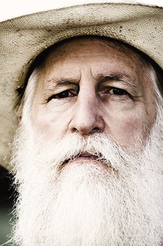 1_PB521882005_07_30_0001hors