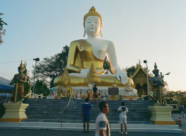 Wat Phra That Doi Kham. Chiang Mai, Vietnam