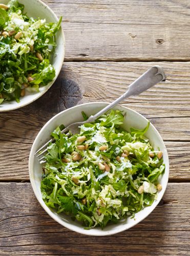 1r6_brussel_sprouts_salad_020_1.jpg