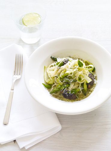 1r2_asparagus_pasta_with_morels_285.jpg