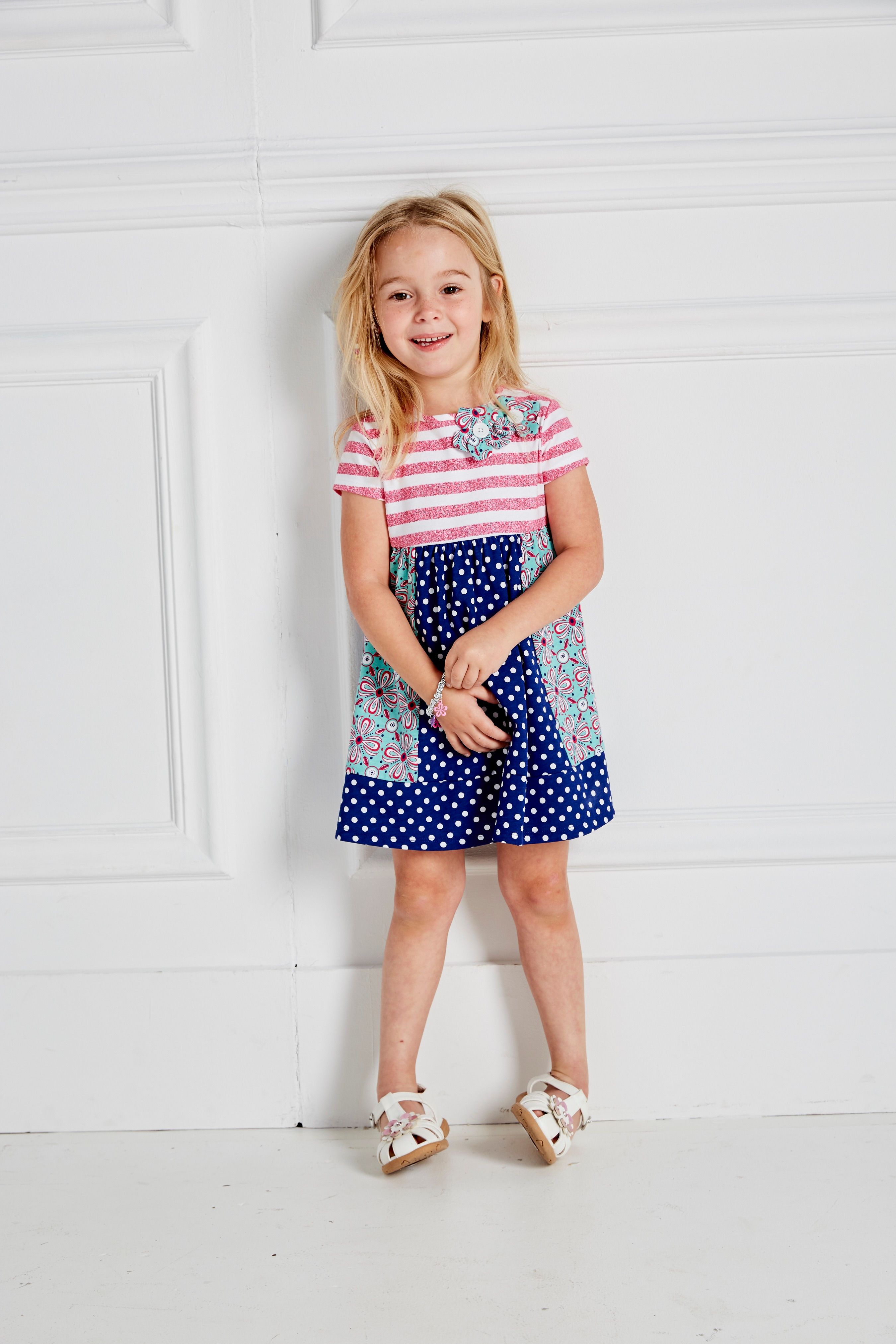 R424GIRLDRESSSET071516_V2_008.jpg