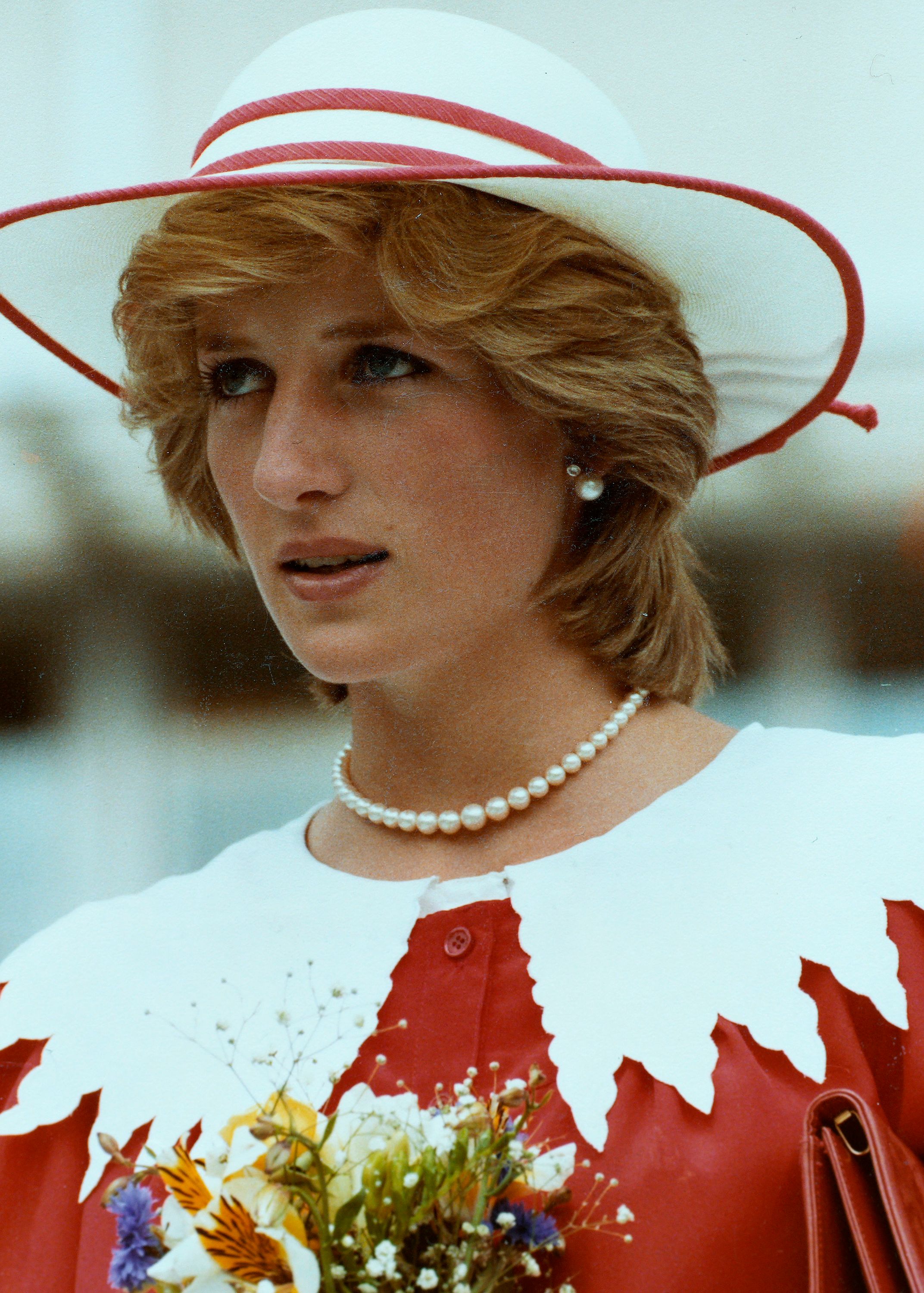 Diana-1w.jpg