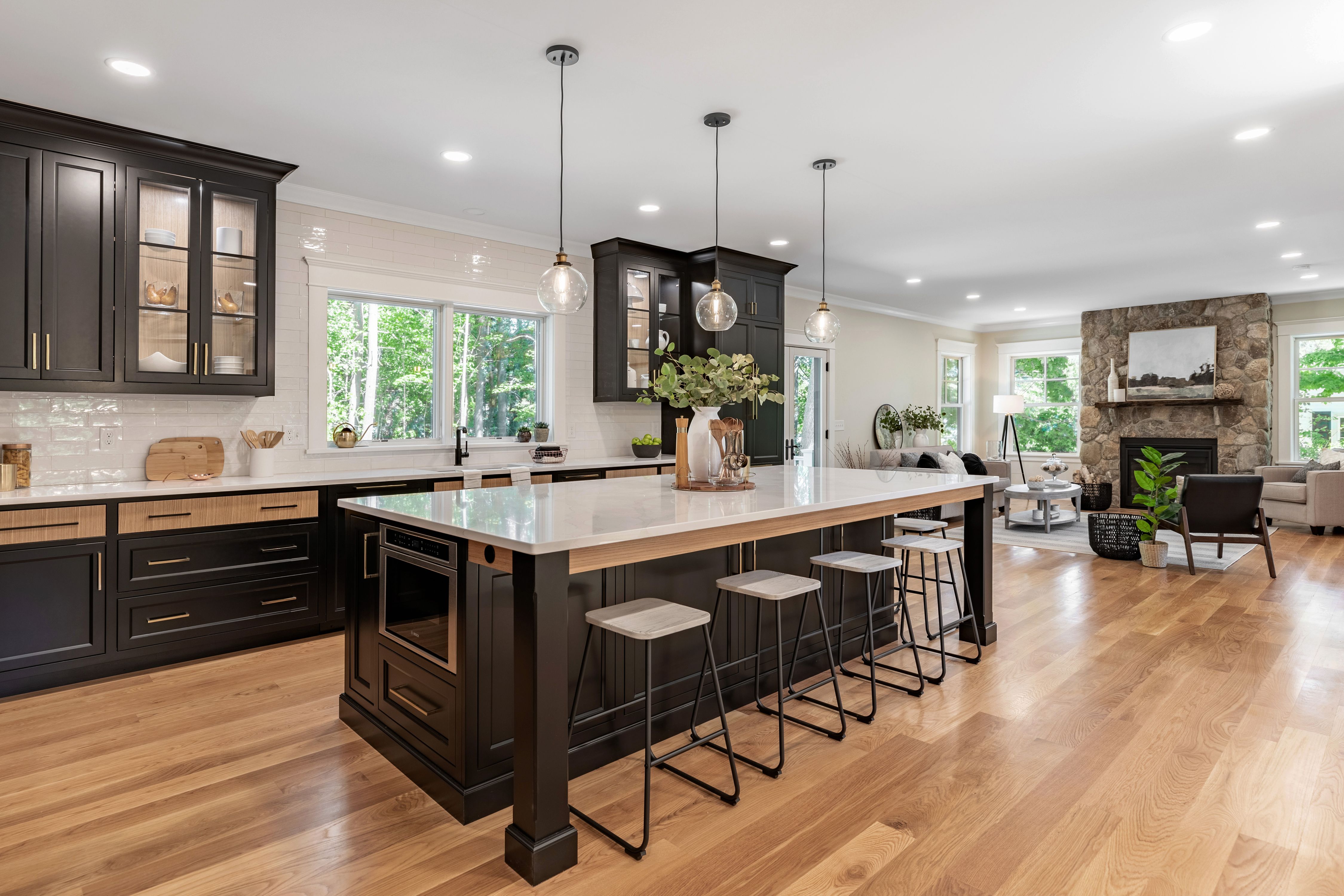 52 Tamarack Rd Reading MA-print-012-019-Kitchen2-4000x2667-300dpi.jpg