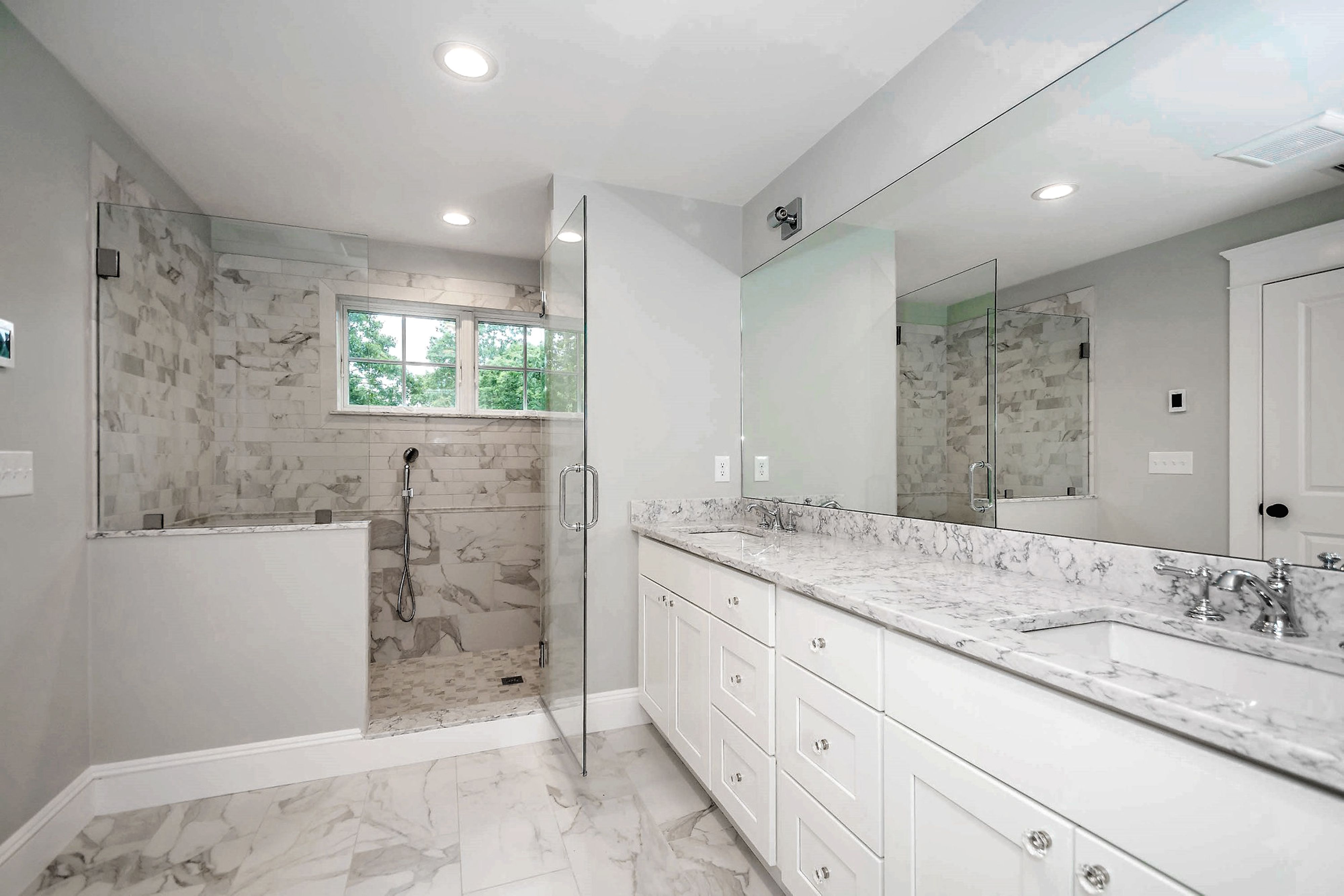 Master Bath 1.jpg