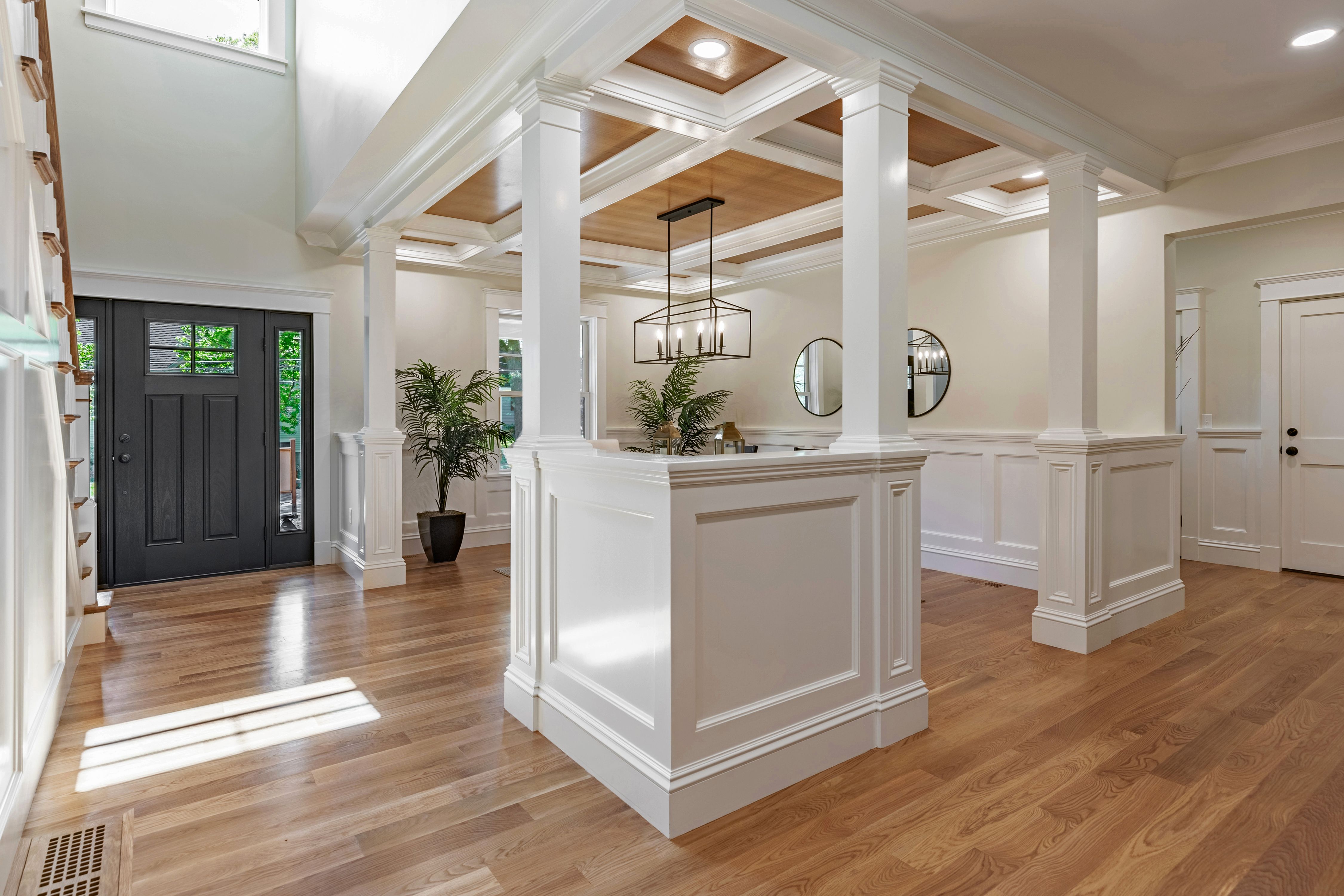 52 Tamarack Rd Reading MA-print-009-009-Foyer2-4000x2666-300dpi.jpg