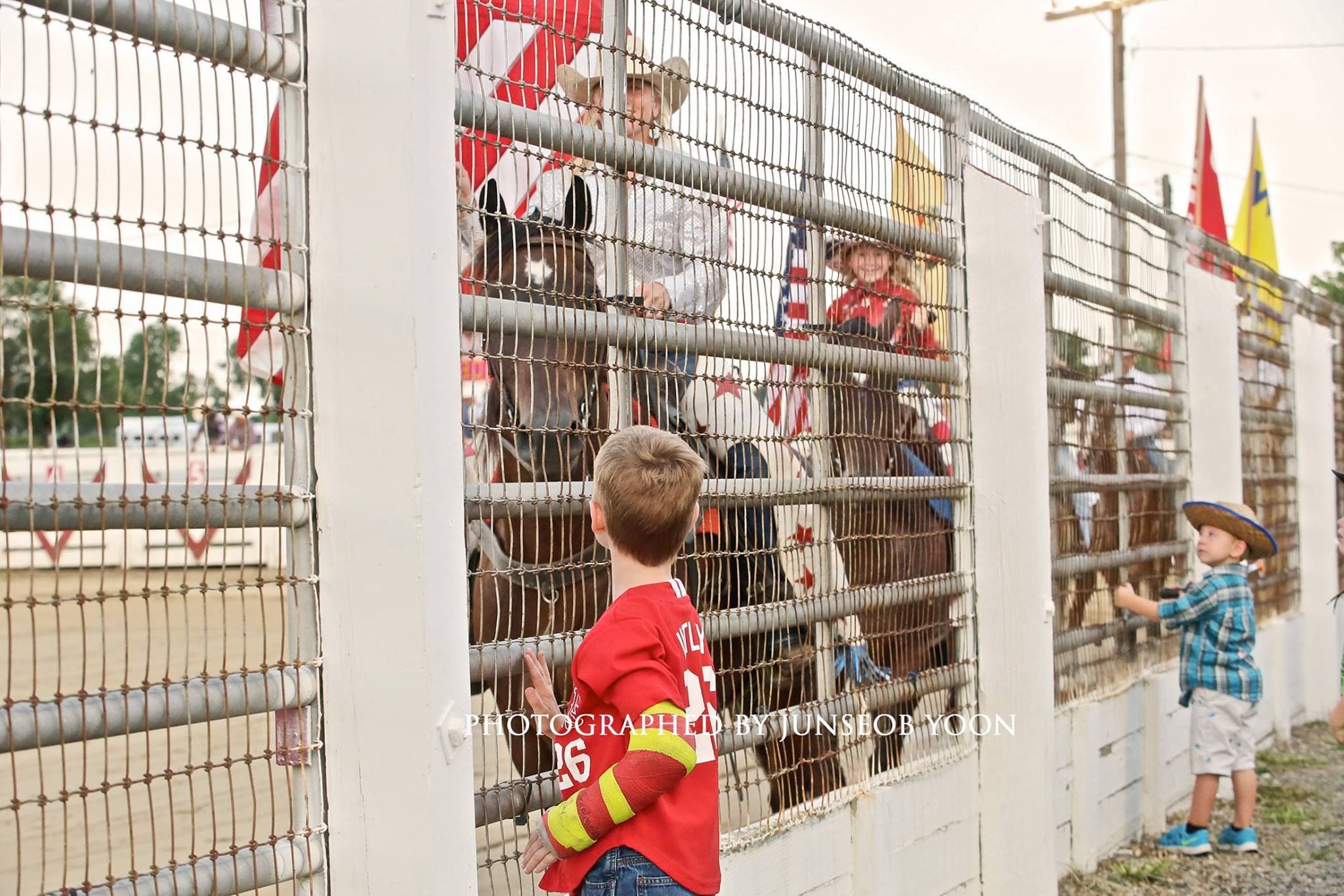 1r11807409_990675190964694_8424714829471405102_o