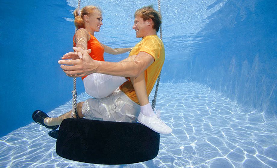 1_Romantic_couple_on_a_tire_swing_underwater.jpg