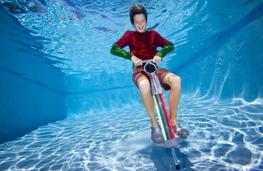 1Boy_jumping_on_Pogo_Stick_underwater.jpg