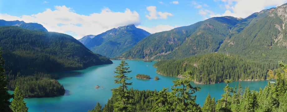 1lake_diablo_panoramic_72.jpg