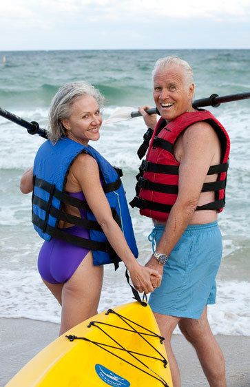 1Senior_couple_kayaking.jpg