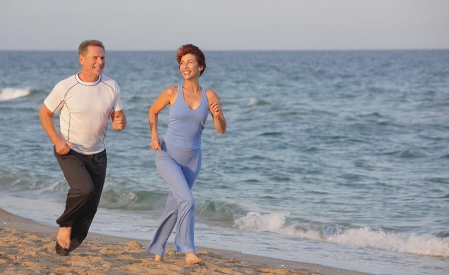 1Baby_boomer_couple_jogging_.jpg