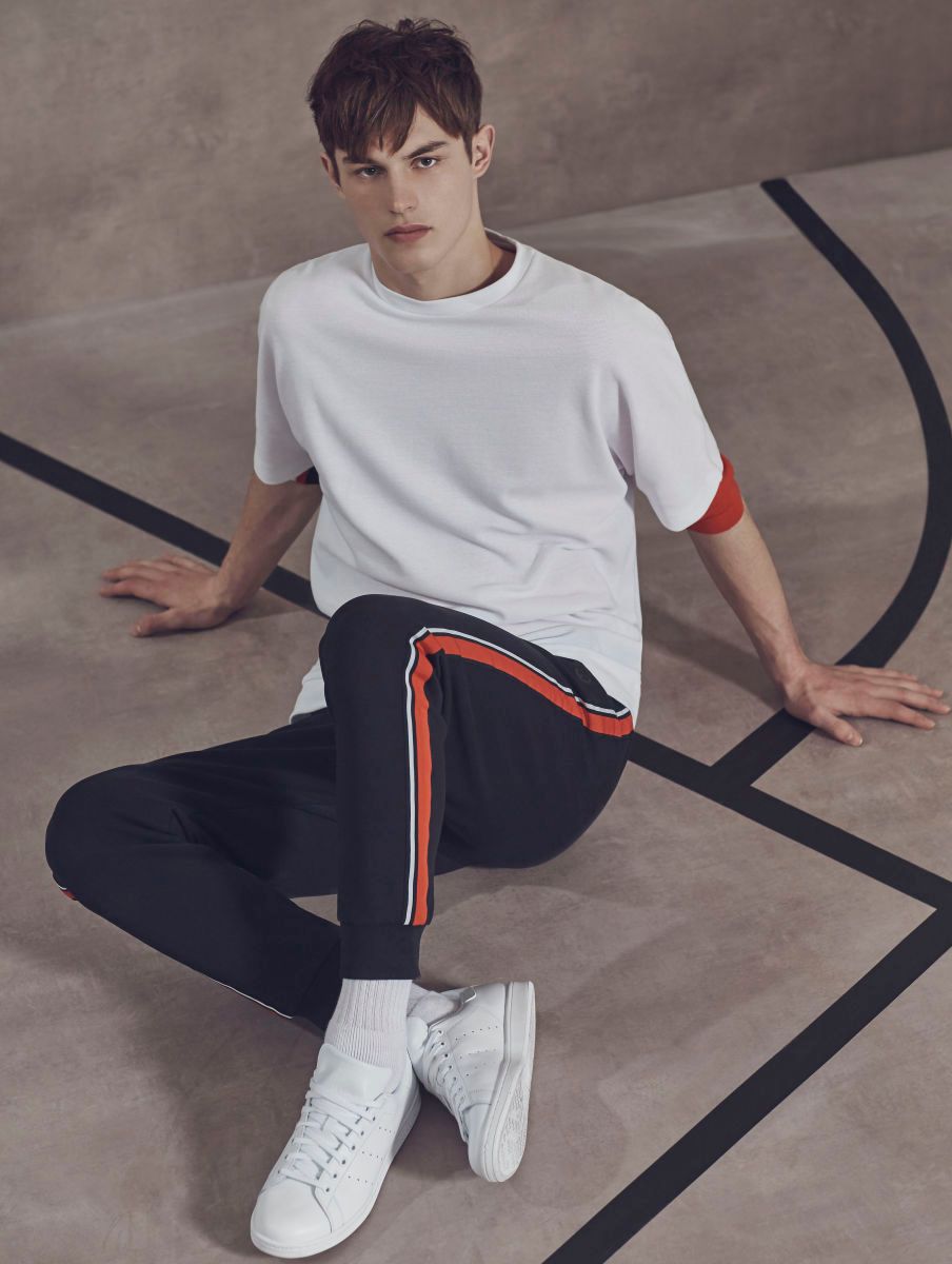 1r2016_03_10_gq_03_005