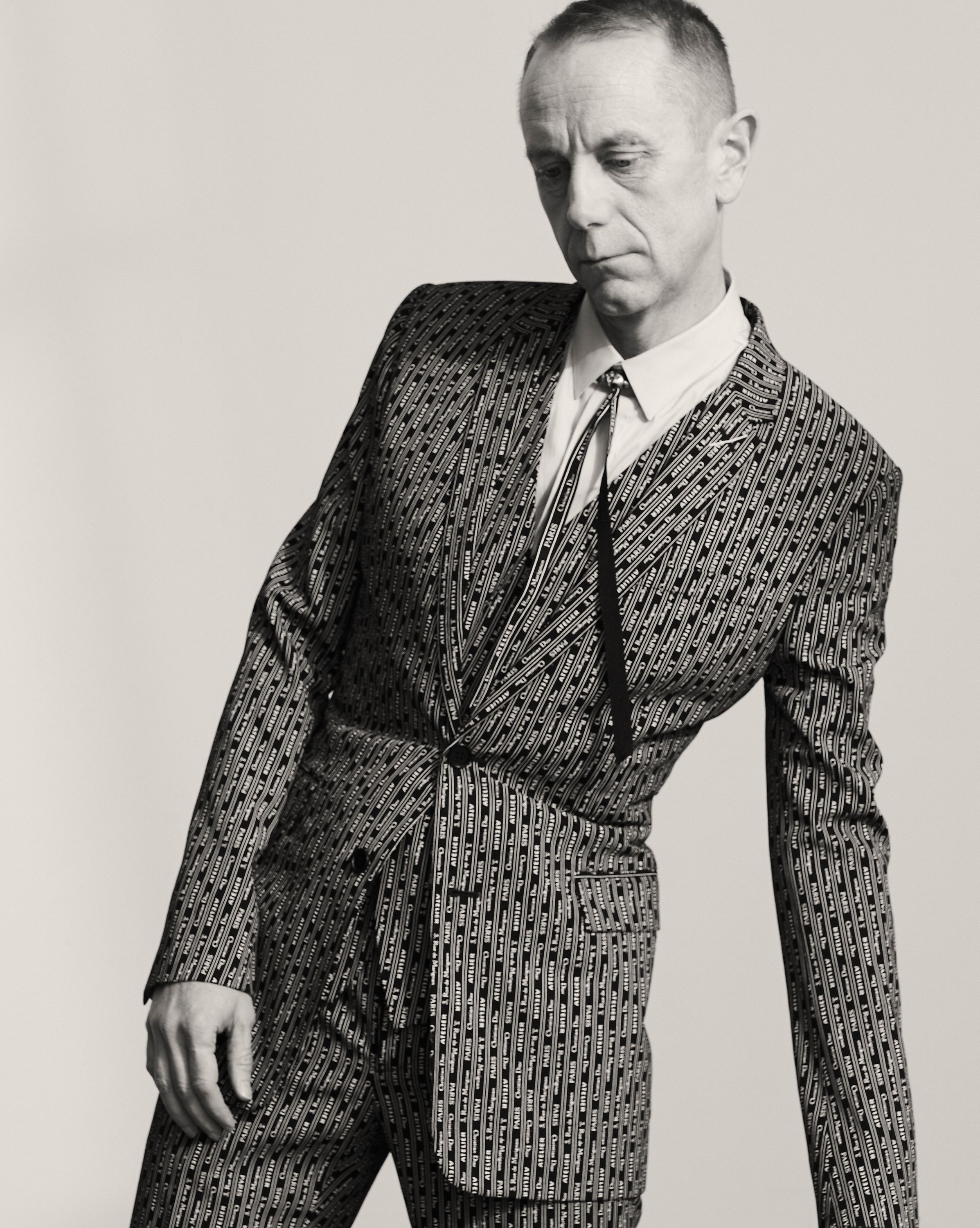 BADLY DRESSED MEN_Shot_08_0135.jpg