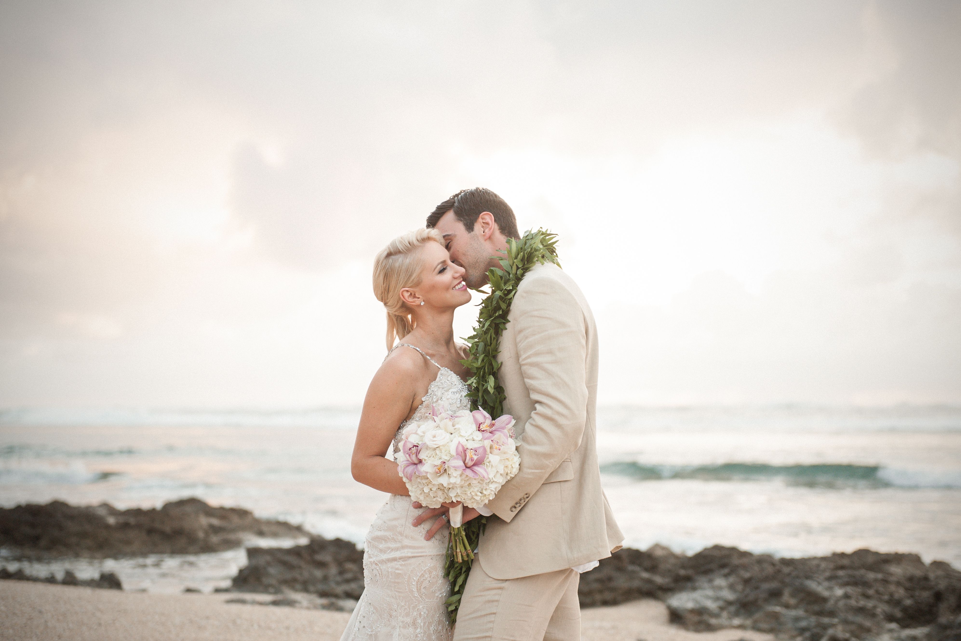 Hawaii Wedding Photographer Joseph Esser Honolulu Video Company_0003.jpg