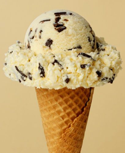 lisa bishop food stylist- chocolate chip ice cream cone