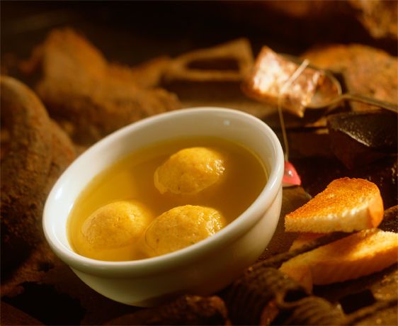 lisa bishop food stylist- matzo ball soup