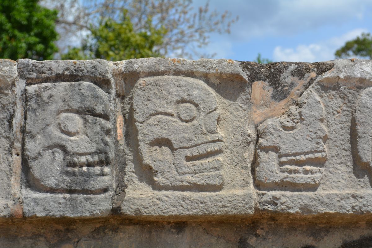 TulumSkulls.jpg