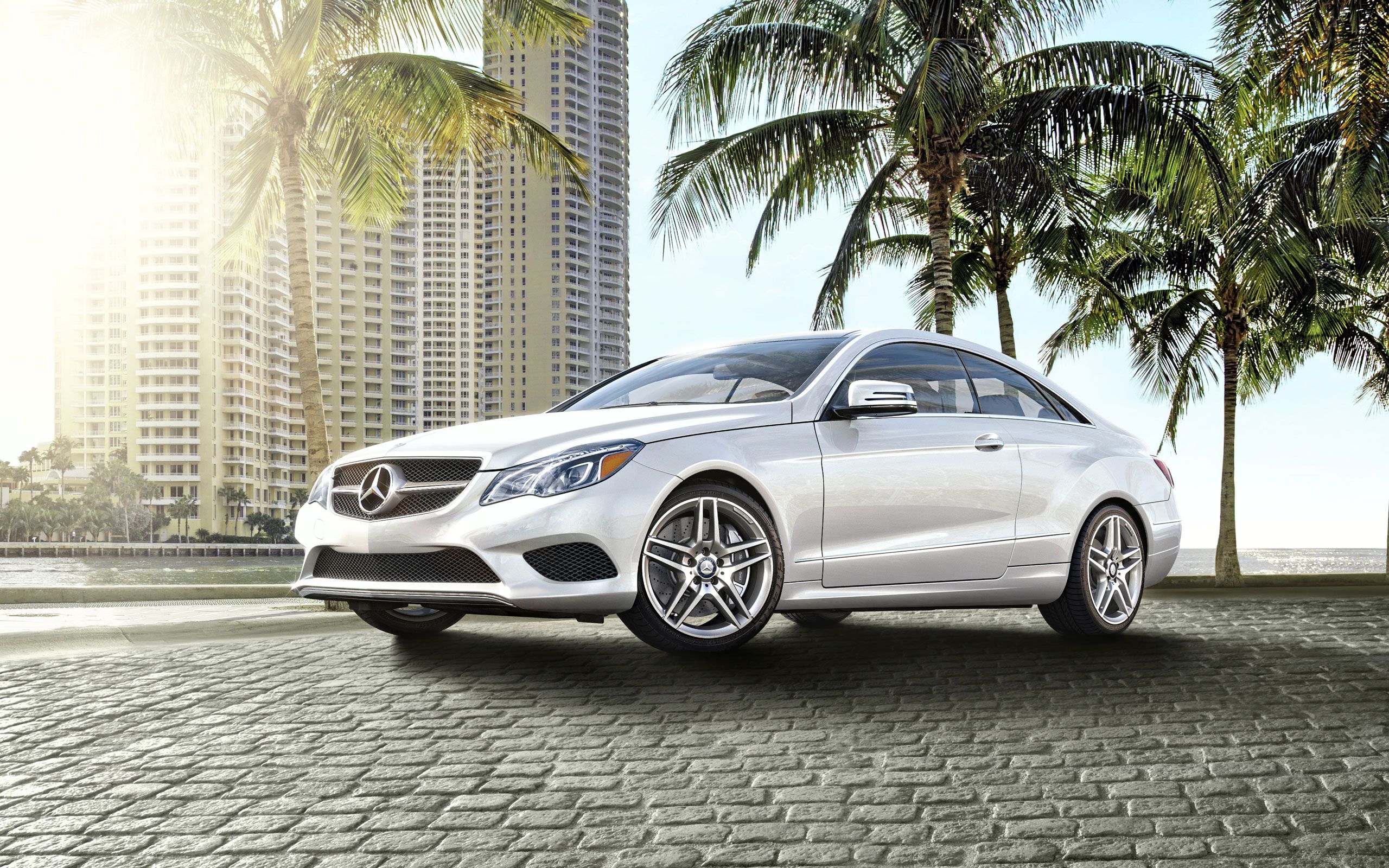 Mercedes-E-CLASS-COUPE