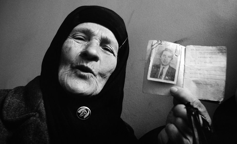 1_0_20_1abkhazia_widow.jpg