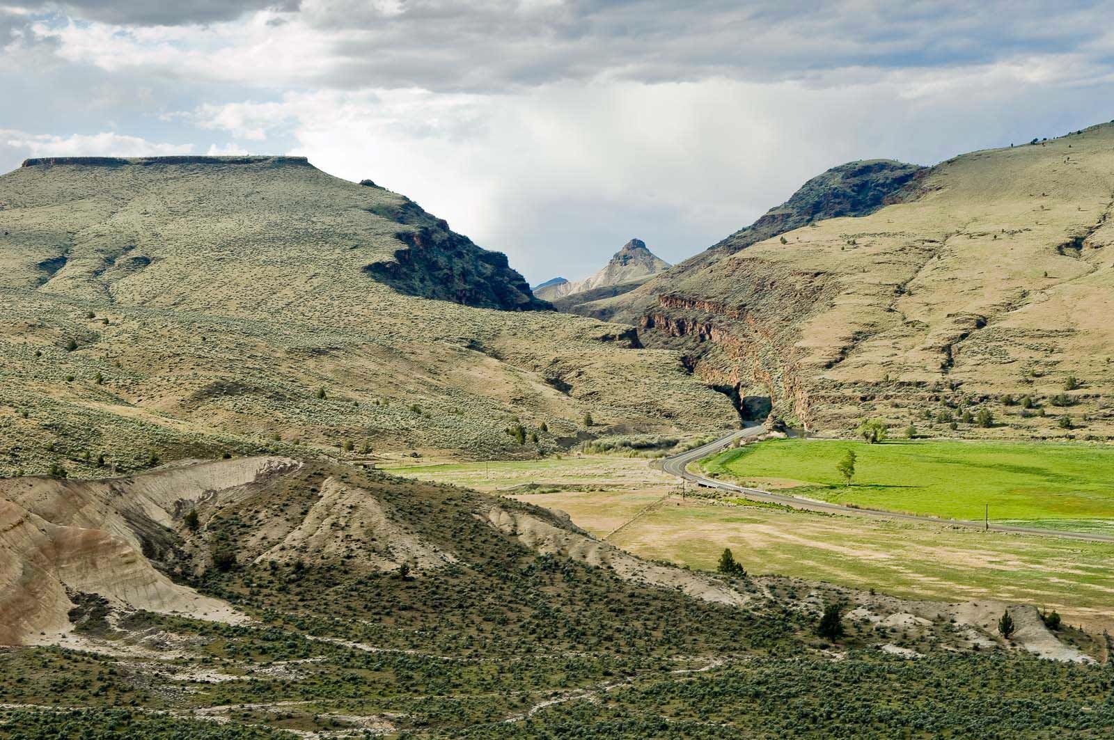 1john_day_oregon_canyon