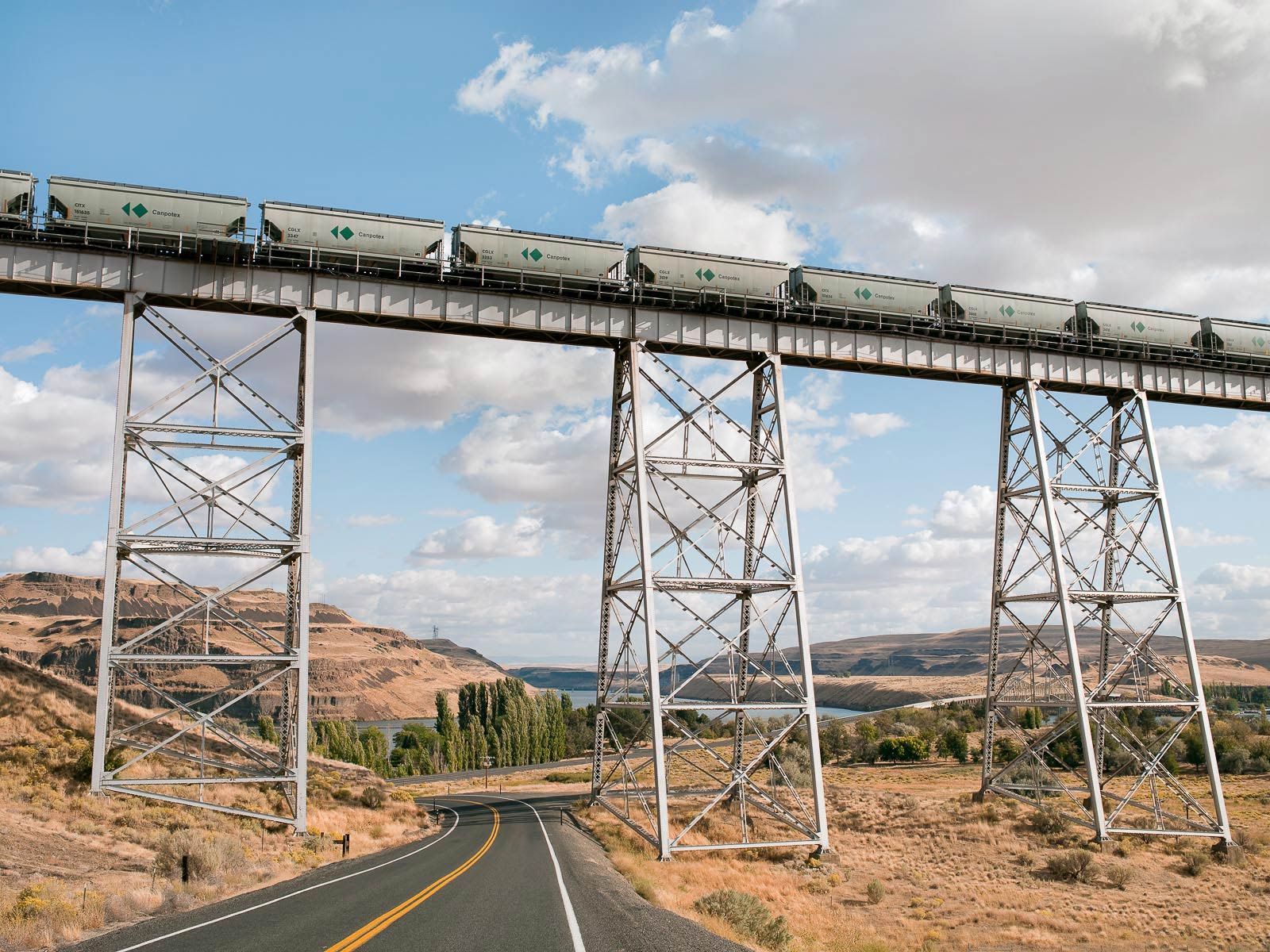 1highway_261__washington_state__railroad_trestle