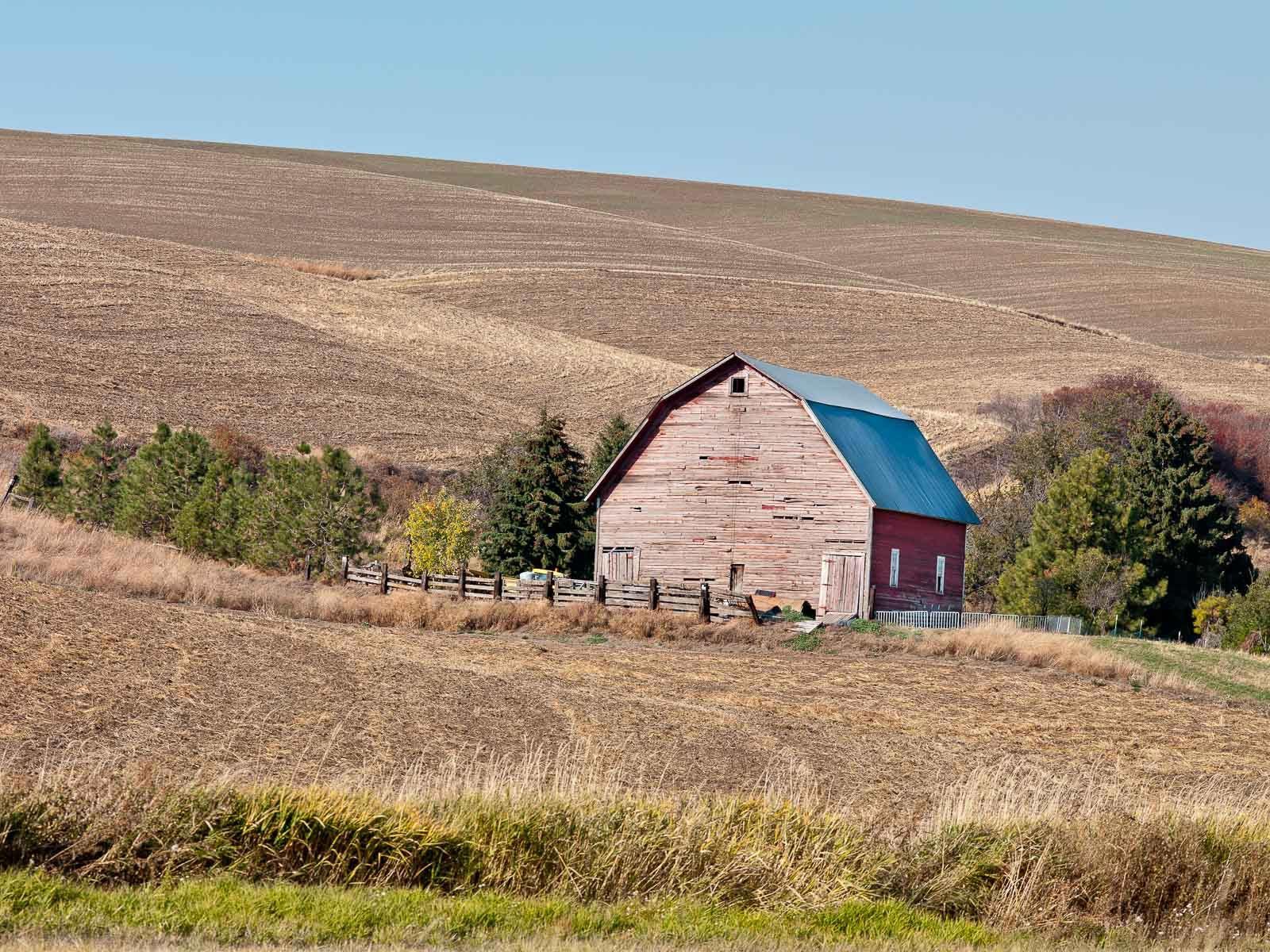 1idaho_barn_palouse
