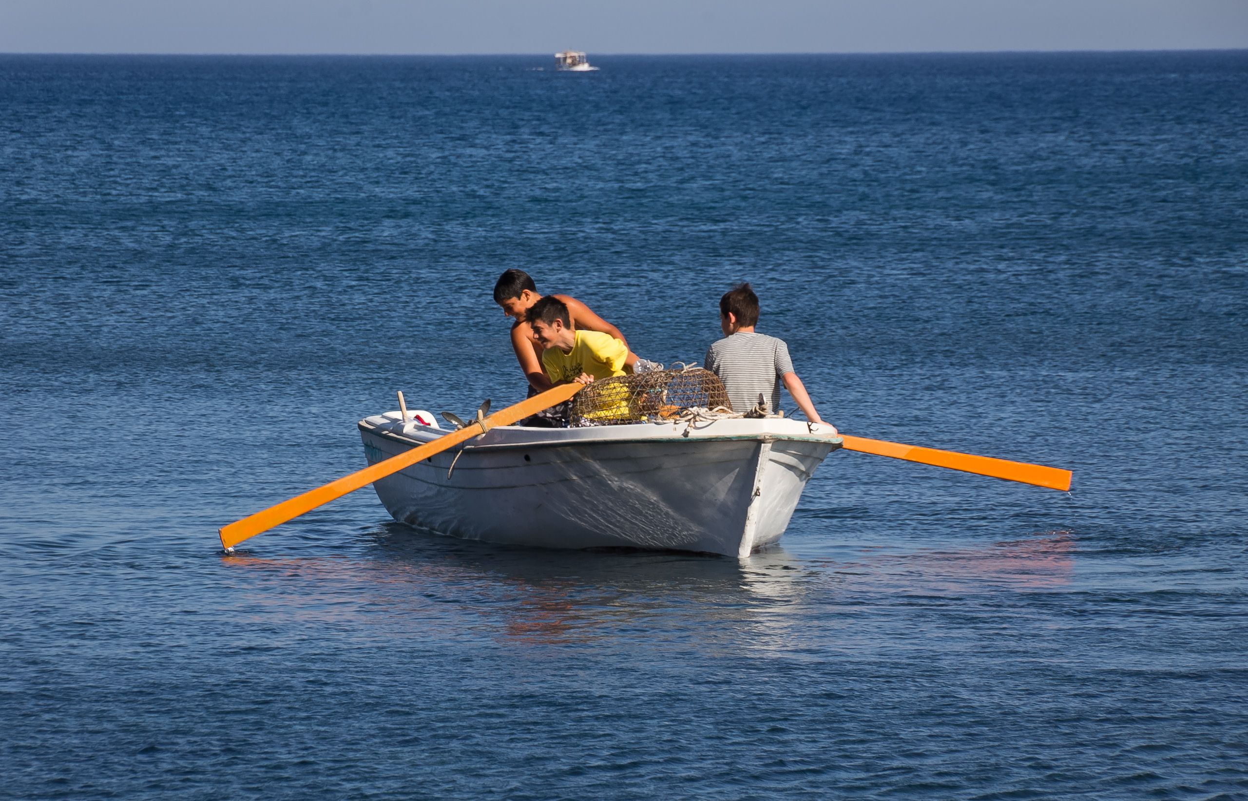 nikolas' boys catching dinner (1 of 1).jpg