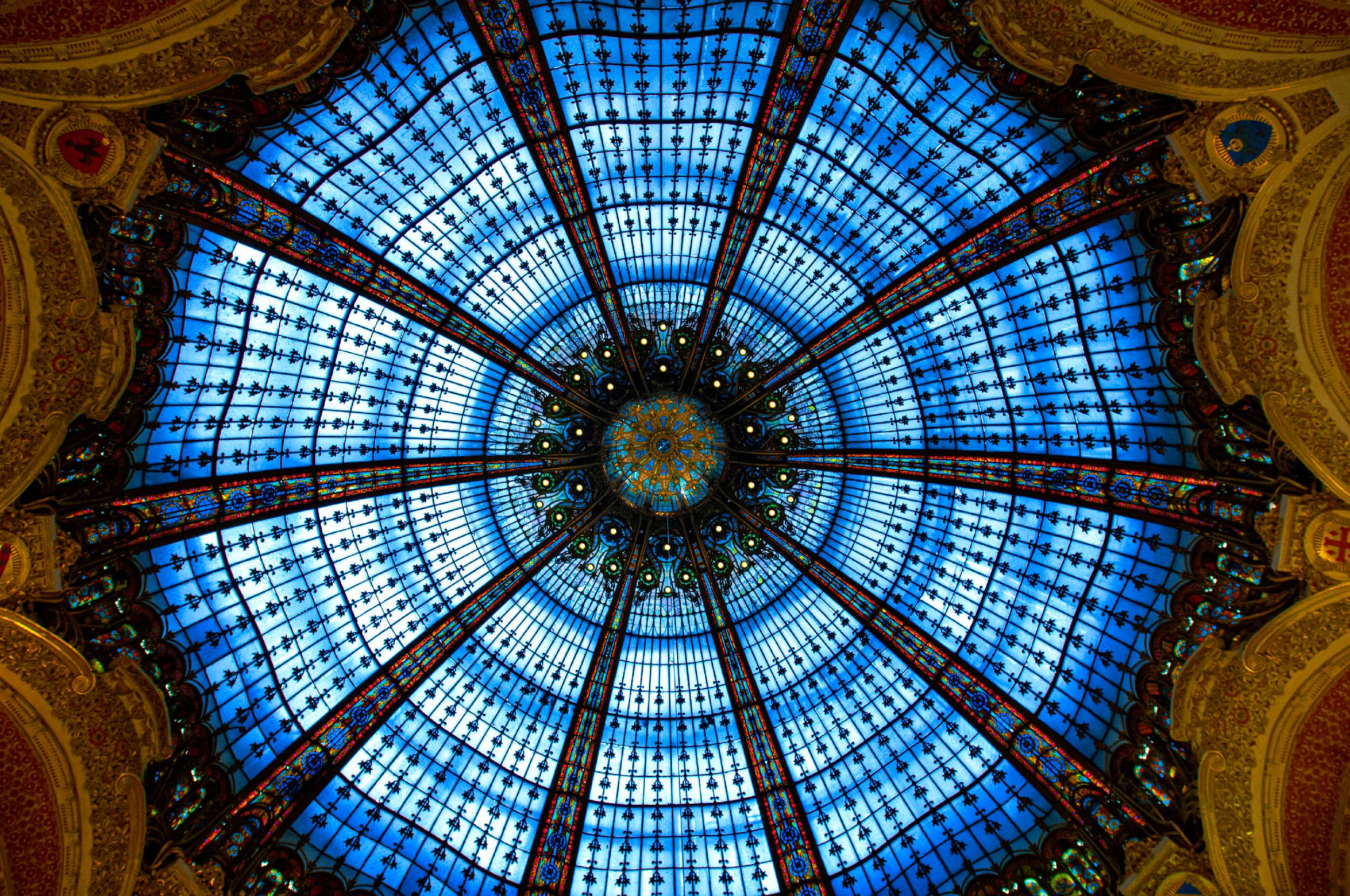 Award winning location and commercial photographer Steven Edson works for clients around the globe. Boston Commercial Photography