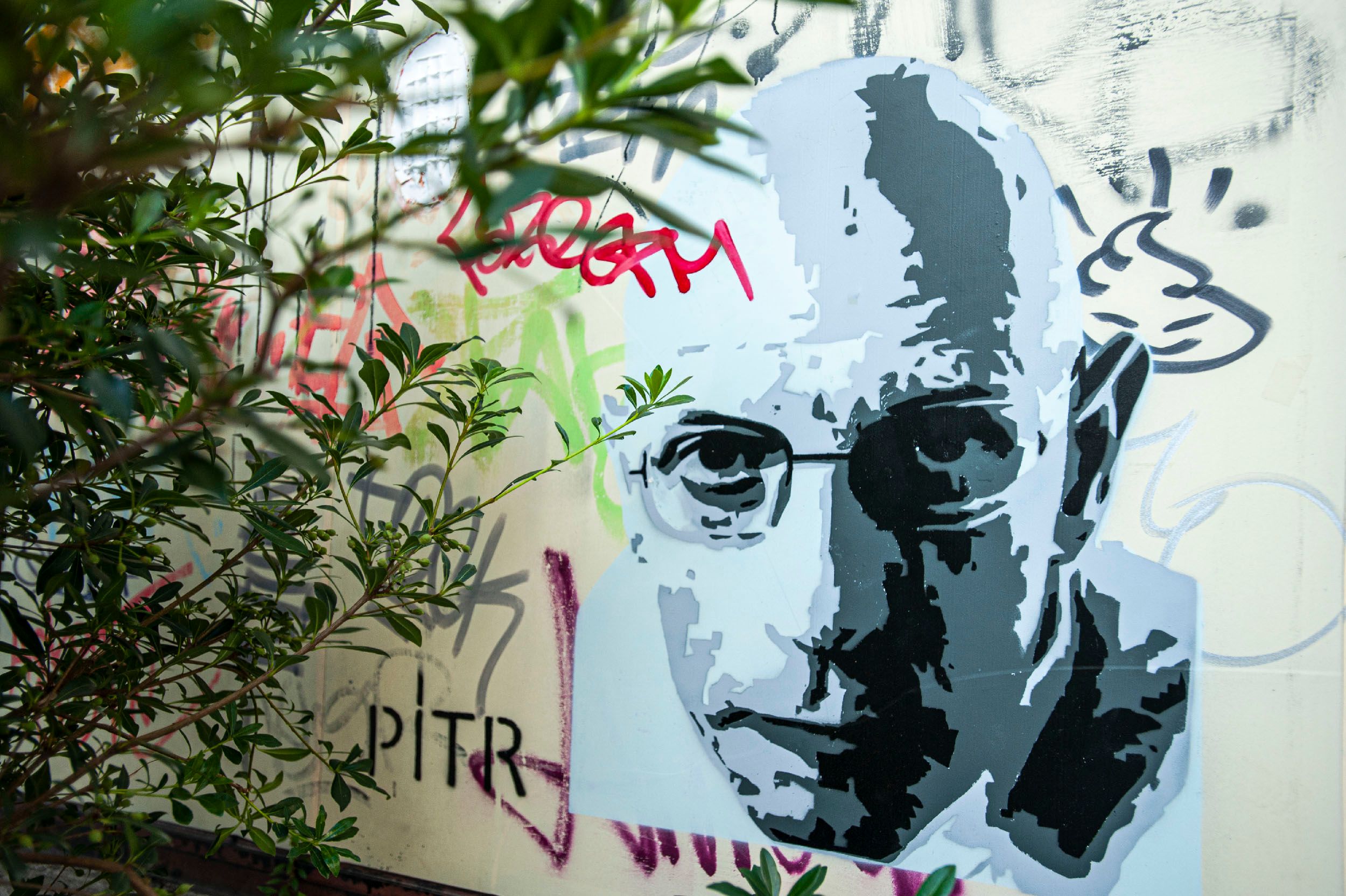 Steven Edson is an award winning editorial and fine art photographer working for clients around the globe. Boston Urban Location photography