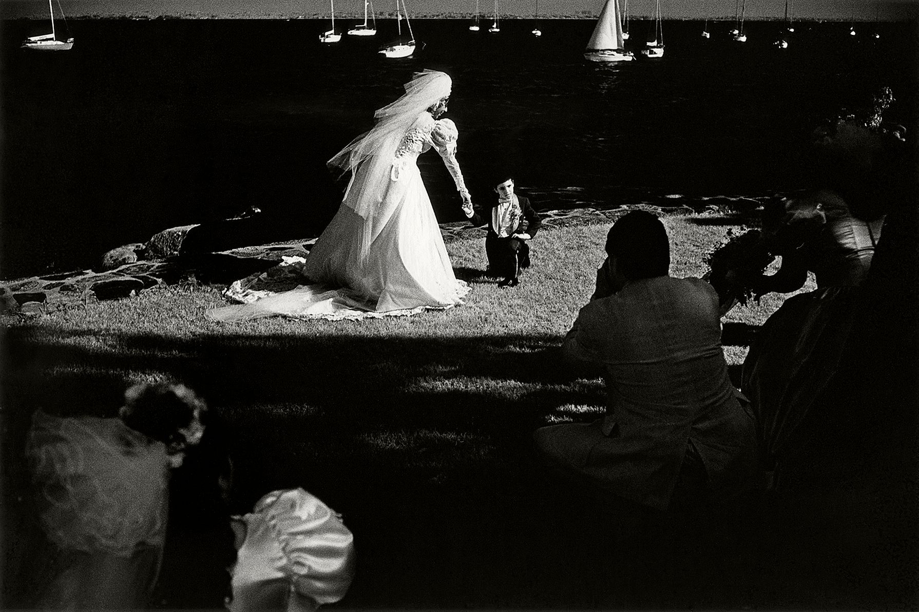 Honey, I shrunk the groom! 1boygroom