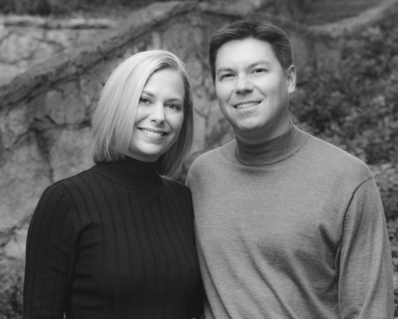 outdoor engagement portrait