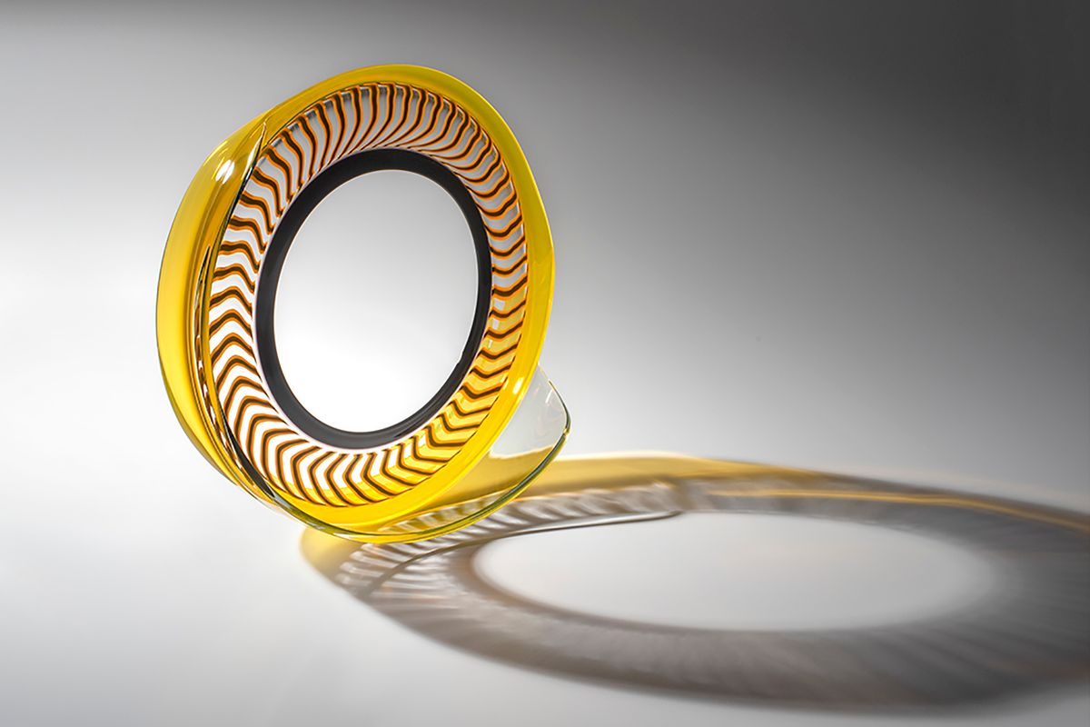 Rozarii Lynch  GlassPhotography 011.jpg