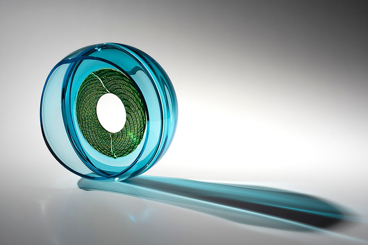 Rozarii Lynch  GlassPhotography 009.jpg