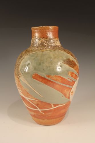 Mantle vase