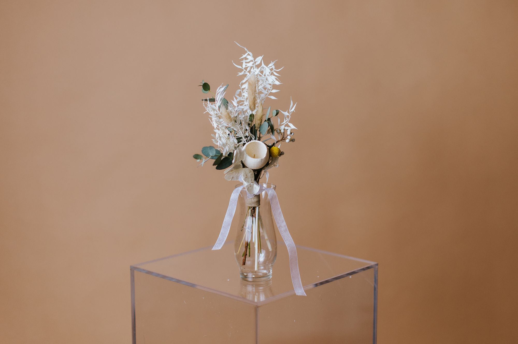 Products_White_Bohemian_Bridesmaid_Bouquet_Budget.jpg