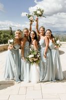 Bride with Bridesmaids and their bouquets