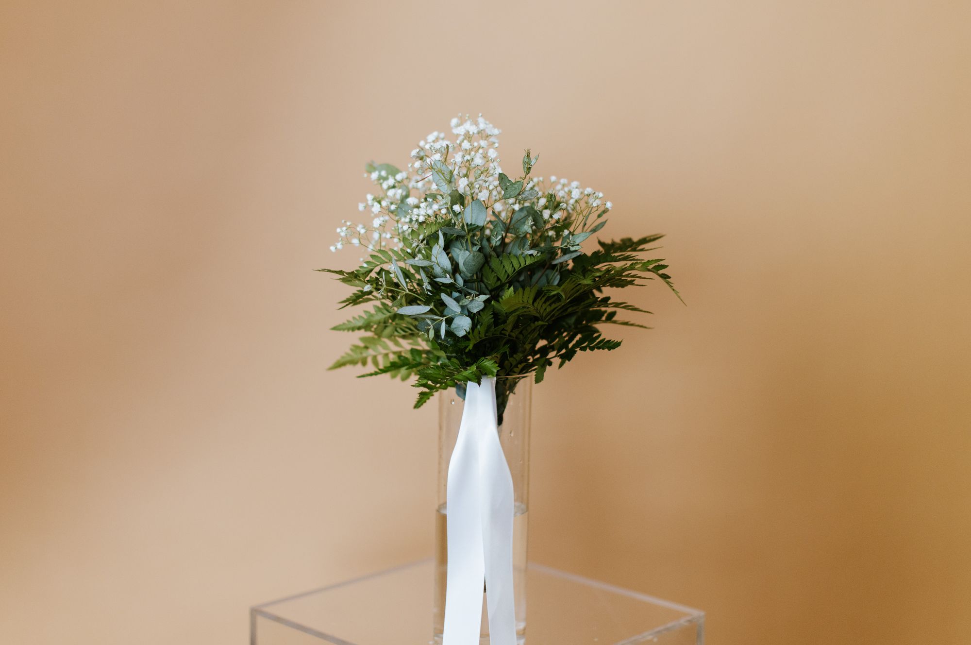 Products_Simple_Foliage_Bride_Bouquet_Budget.jpg