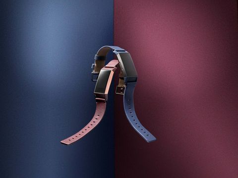 SK_Fitbit_Shot_07_Assorted_Leather_041903_V2.jpg
