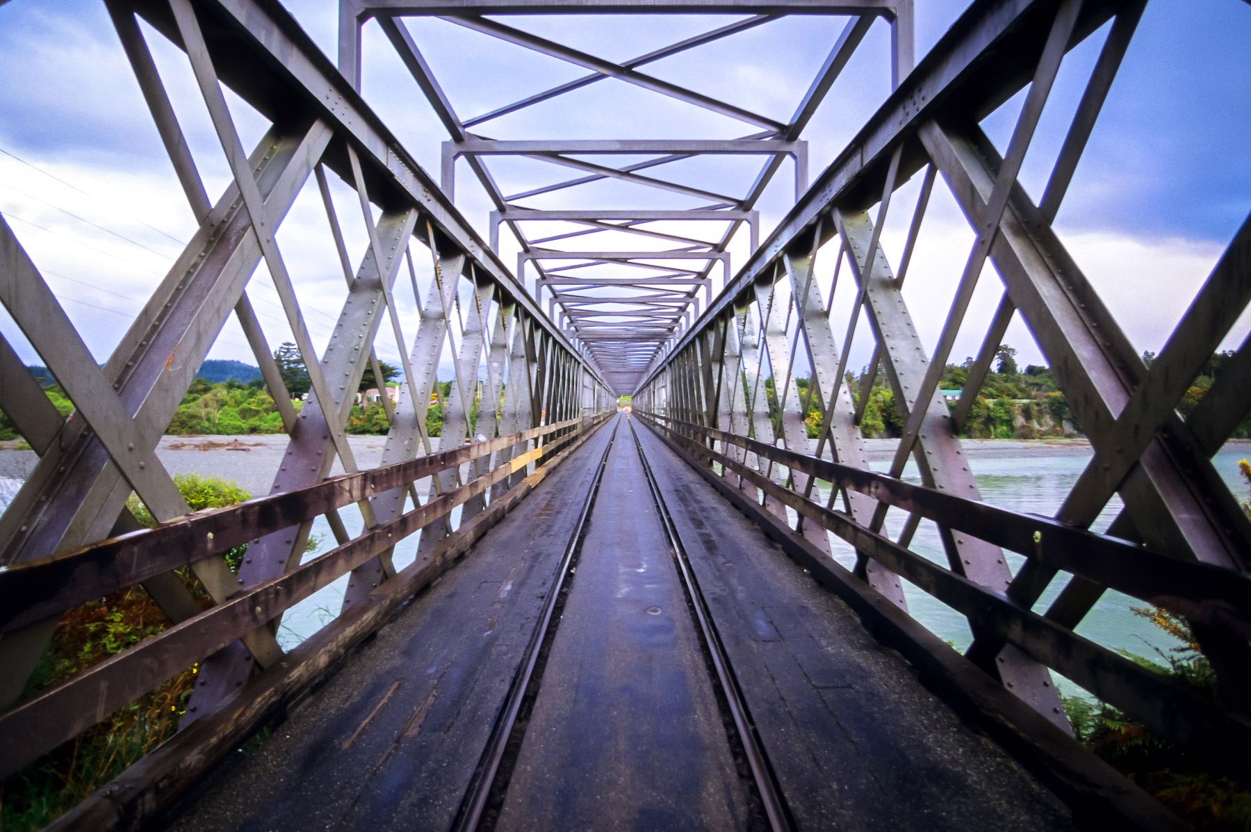 very one-way bridge, New Zealand